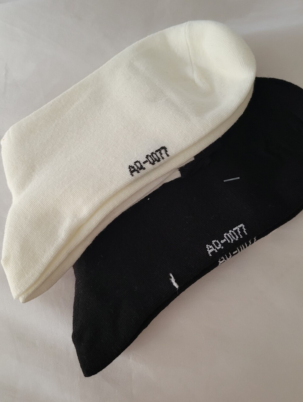 CHANEL Womens Ribbed Logo Socks in Black & White - Picture 3 of 3